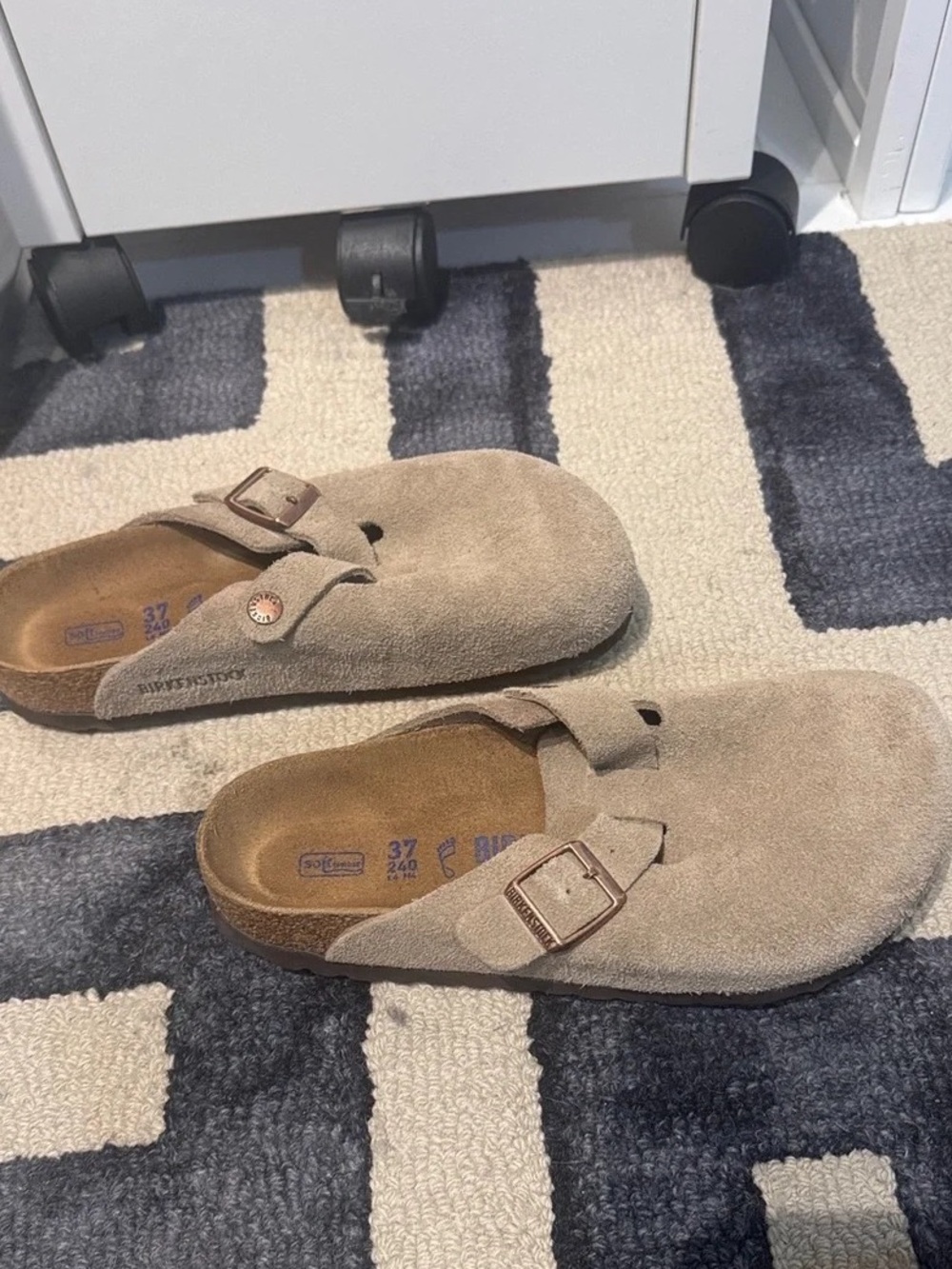 BIRKENSTOCK Boston taupe suede mule clogs